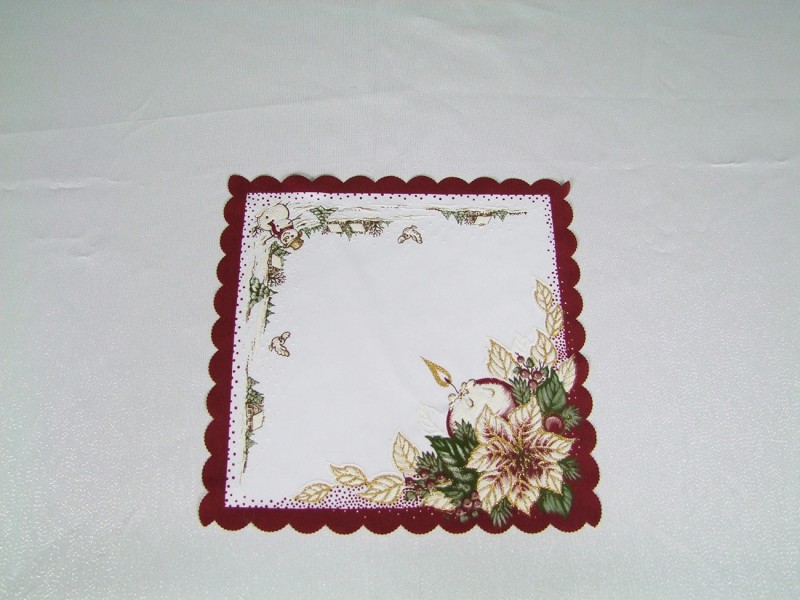Obrus vianočný bordo,sviečka 35x35