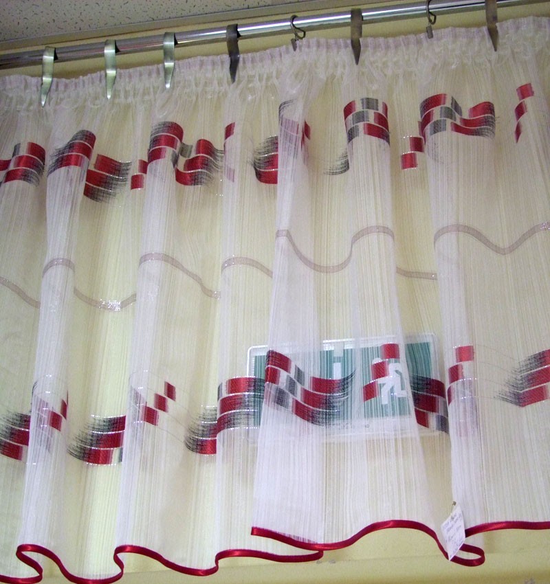 Záclona hotová krátka