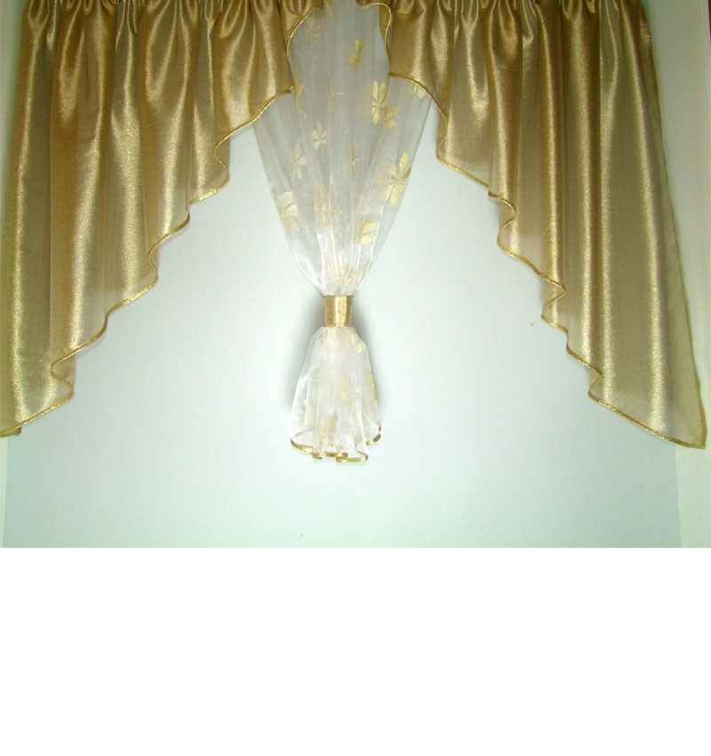 Záclona hotová krátka