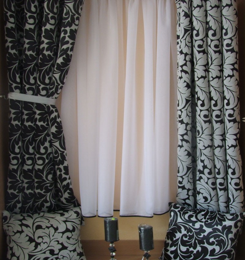 Záclona hotová voálová