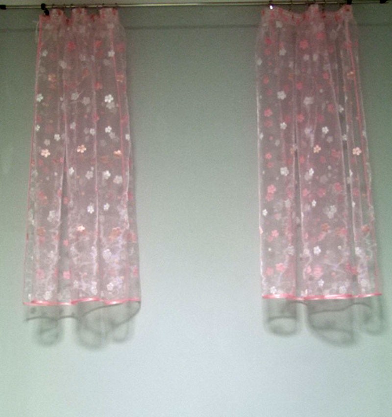 Záclona strihaná organza